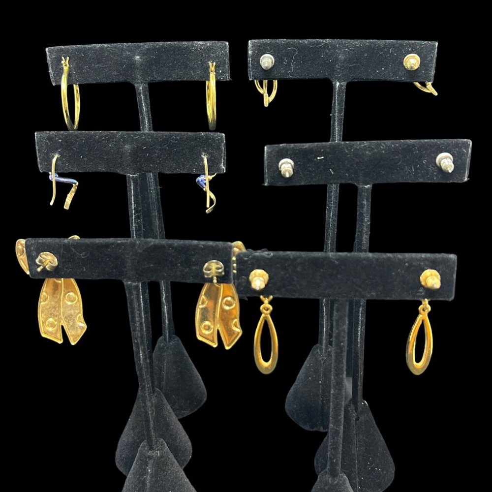 Lot of 6 Gold Tone Pierced Earrings (4660) - Picture 8 of 8